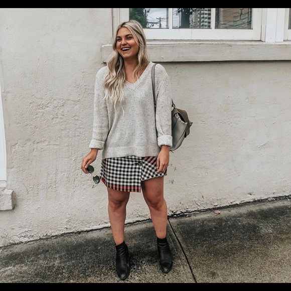 Topshop v-neck sweater - Picture 1 of 3